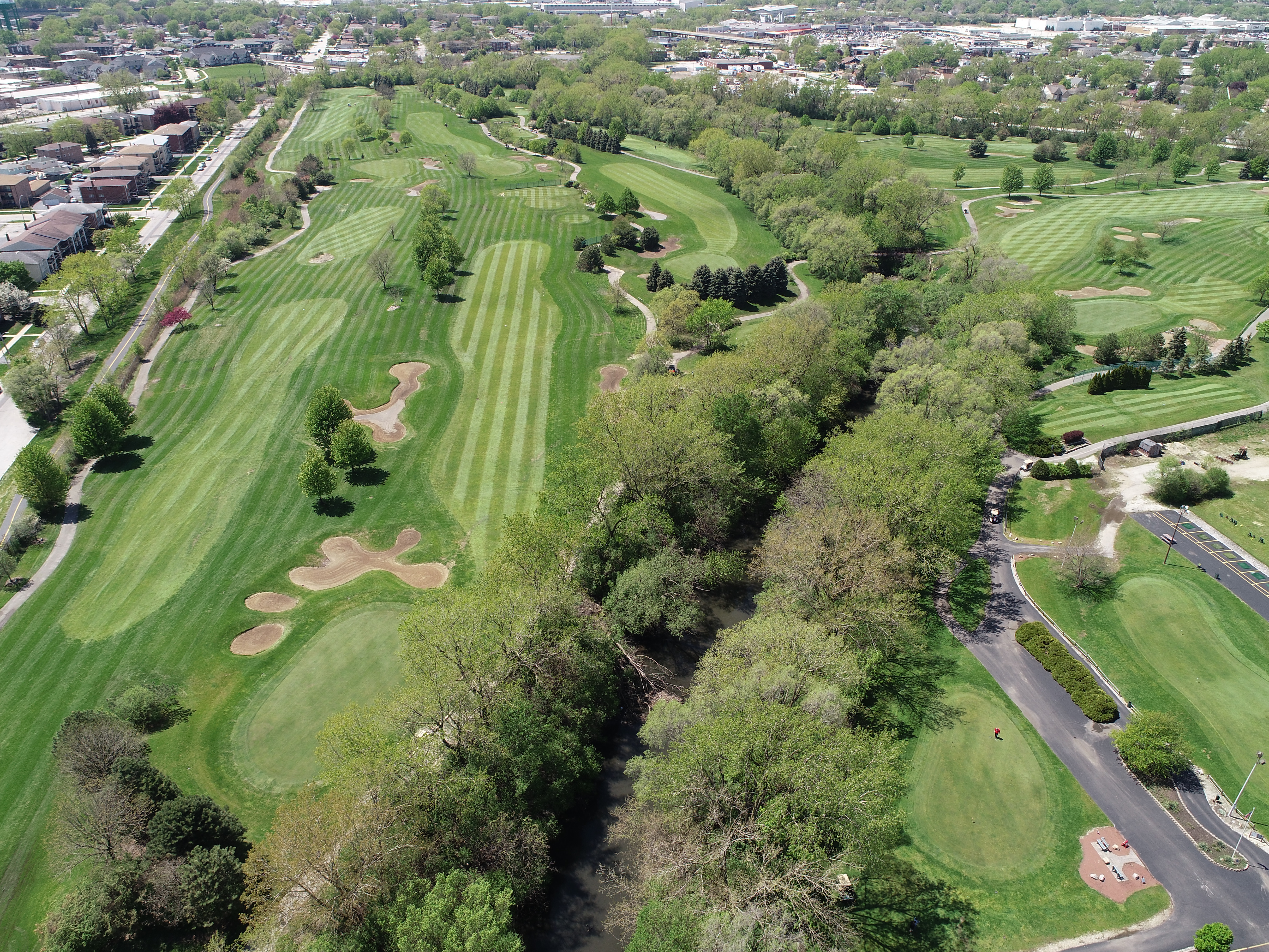 Creek golf